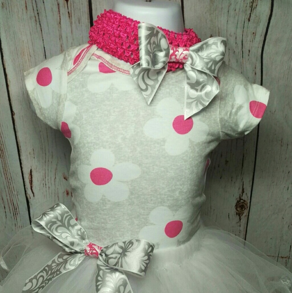 Adorable toddler tutu skirt outfit